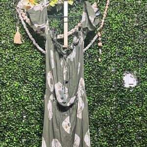 Khush Olive Green Off the Shoulder Ombré Printed High Low Maxi Dress size Small